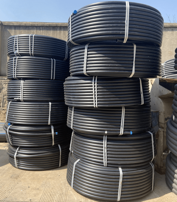 tubería de polpngileno para suministro de agua polyethylene pipe for water supply